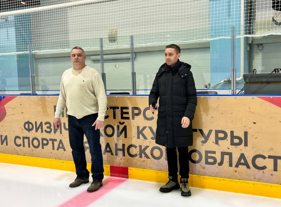 В спортивной школе «Айсберг» состоялось открытие областных соревнований по фигурному катанию на коньках «Февральский лёд»
